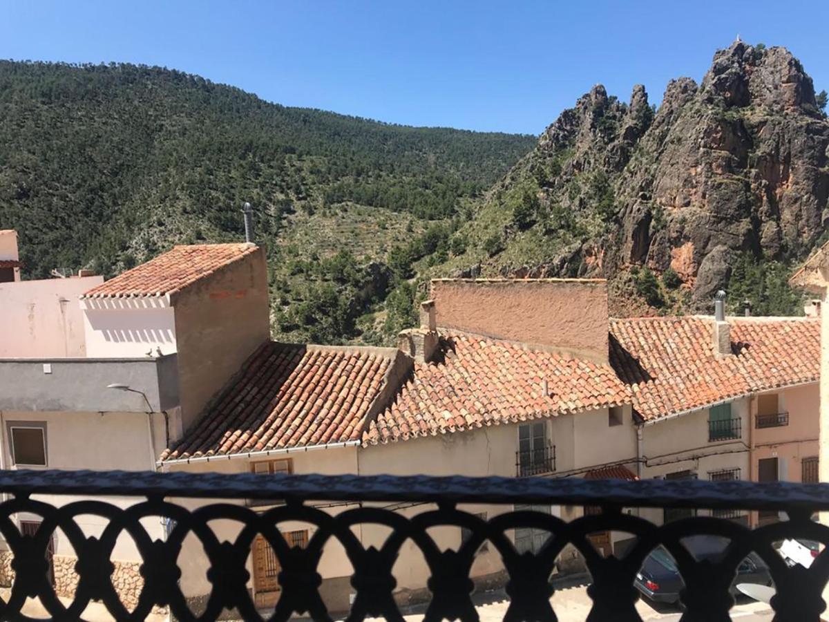 Alojamientos Rurales Entre Rocas Ayna Exteriör bild