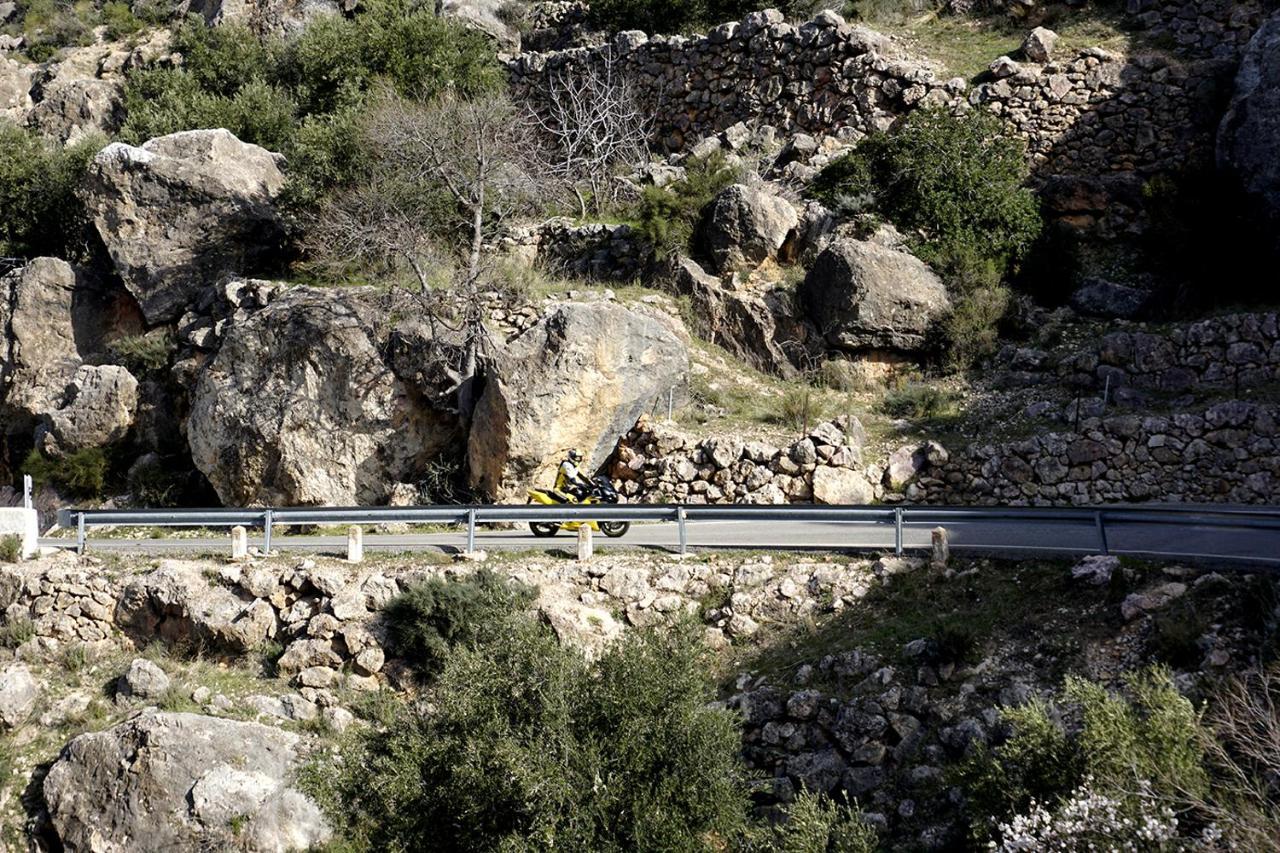 Alojamientos Rurales Entre Rocas Ayna Exteriör bild